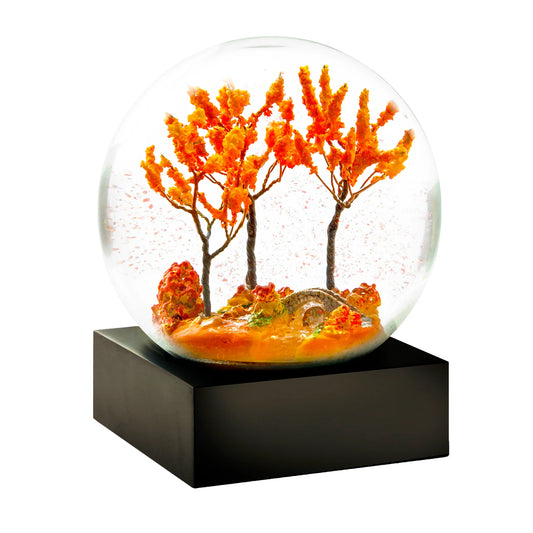 AUTM Snow Globe Autumn