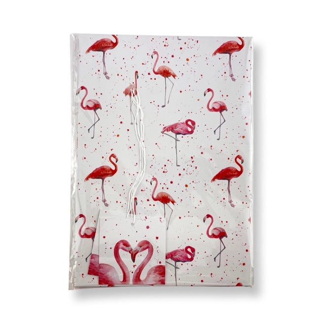 Geschenkpapier und Anhänger im Flamingo-Design