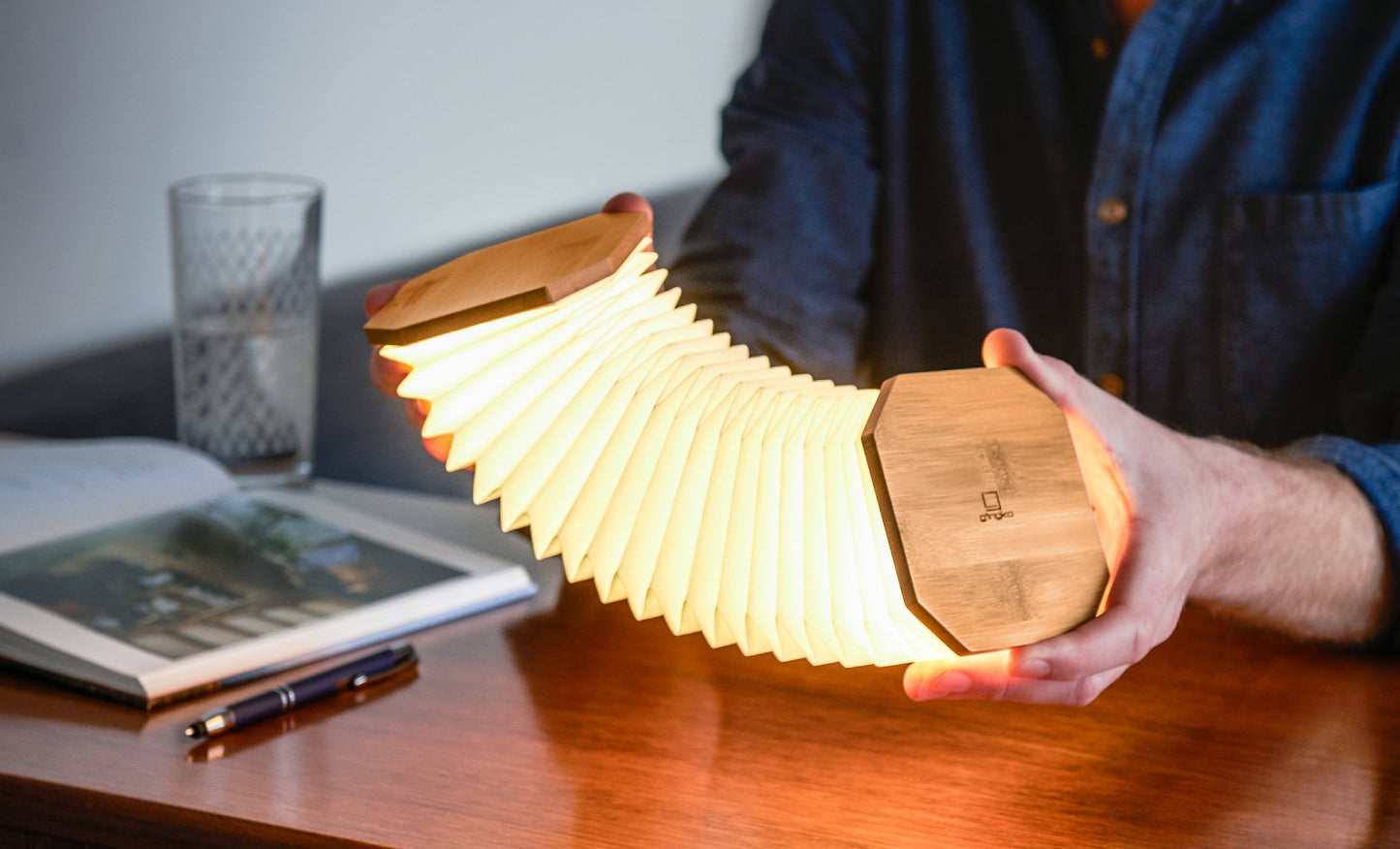 Smart Lampe Accordion